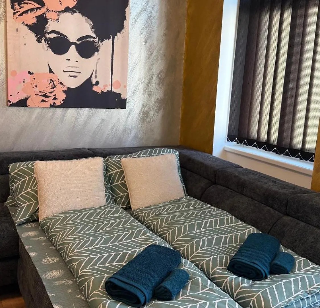 Srna Apartment Vienna 0*,  Austria
